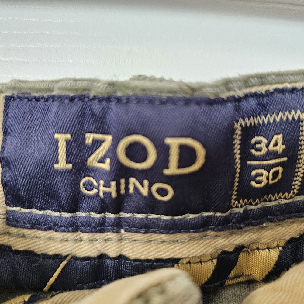 Izod Men's Corduroy Pants in Olive - Picture 3 of 11
